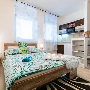  Апартаменты Apartia Krenova, Brno-center Чехия