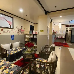 Amax Makati 2* Makati City