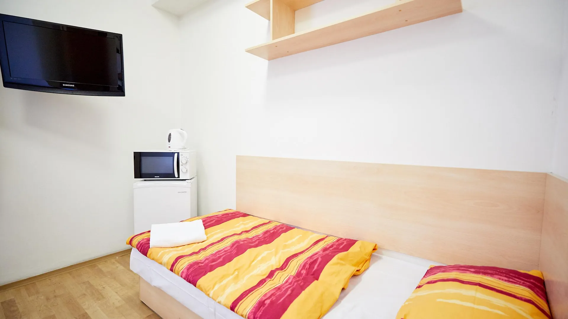 University Hotel Prag 2*,  Çek Cumhuriyeti